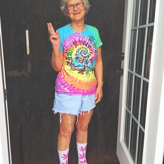 biểu tượng thời trang 91 tuổi Baddiewinkle