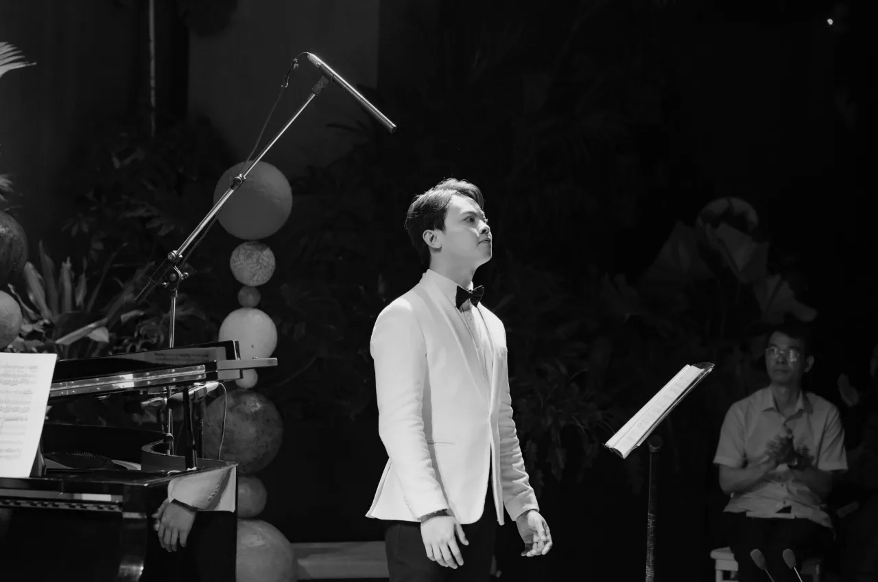 Nghệ sĩ hát opera