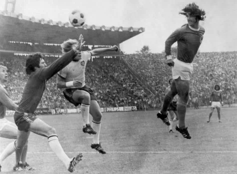 Gerd Muller - ELLE Man -7