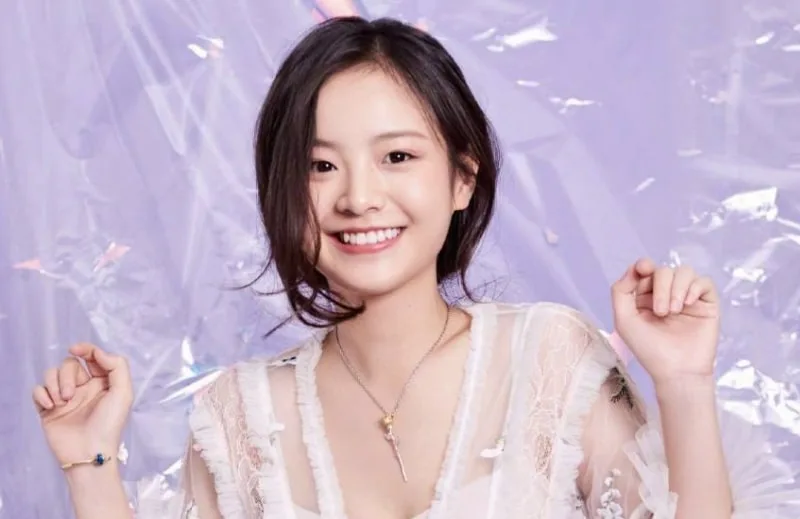 nu dien vien ly canh hy 1 - elle man