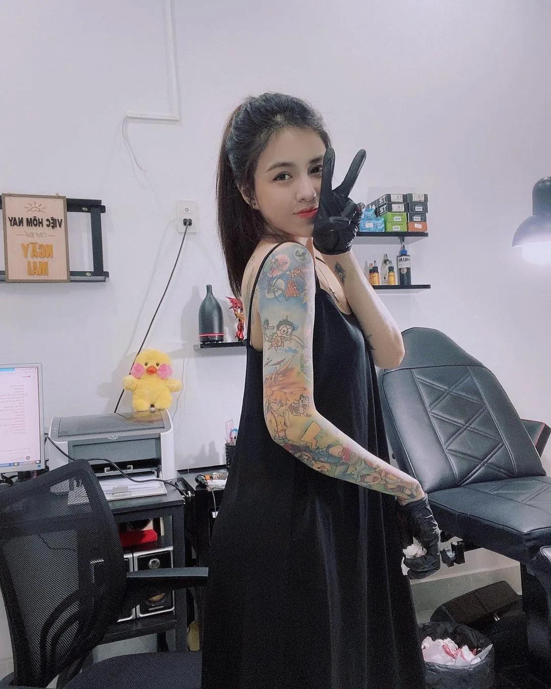 nu tho xam viet bii trinh - elle man (4)