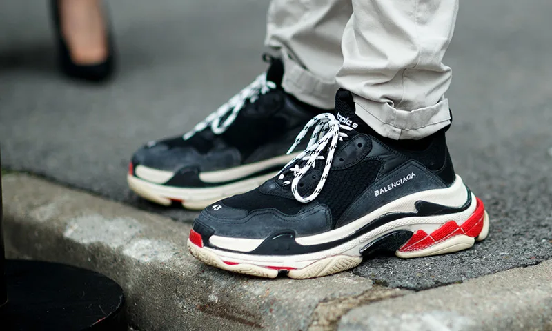balenciaga elle man 3