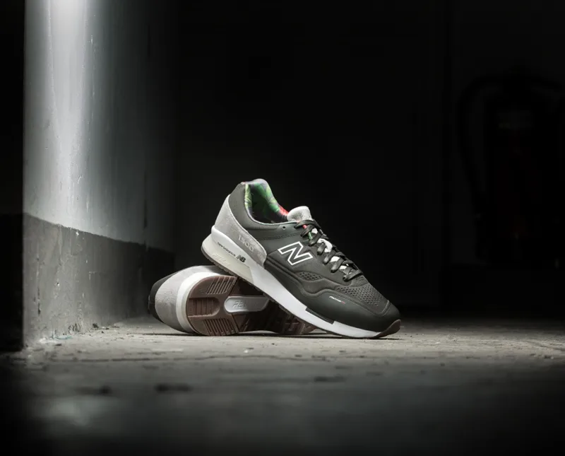 5 kieu giay the thao - runner - New Balance MD1500FV - elle man