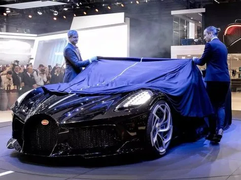 sieu xe Bugatti La Voiture Noire elle man 1