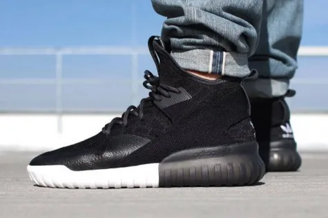 Giày thể thao nam đẹp Adidas Tubular x Primeknit Core Giày thể thao nam đẹp Adidas Tubular x Primeknit Core