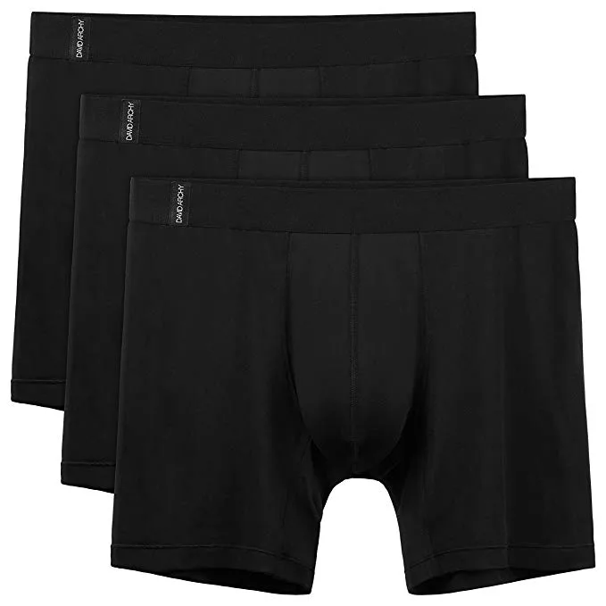 Dạng quần boxer brief chất liệu polyester. Ảnh: Amzon.ca