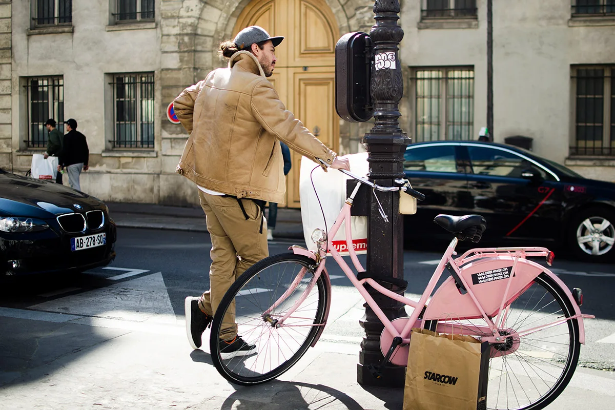 paris - lacoste x supreme - elle man 10