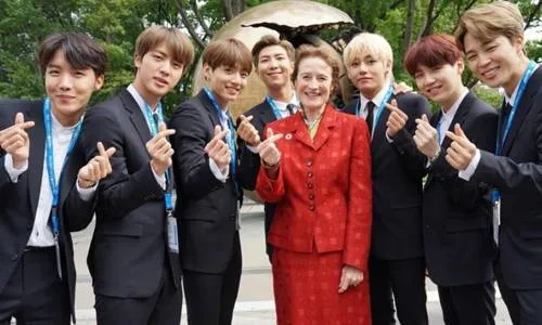 bts 4 elle man