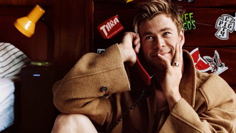 diễn viên cung Sư Tử Chris Hemsworth trên bìa tạp chí GQ số tháng 9-2018