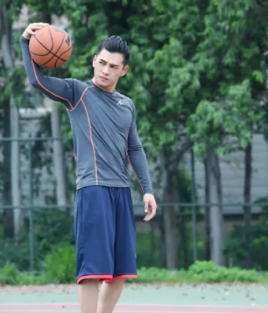 Hong Nghieu - elleman 13