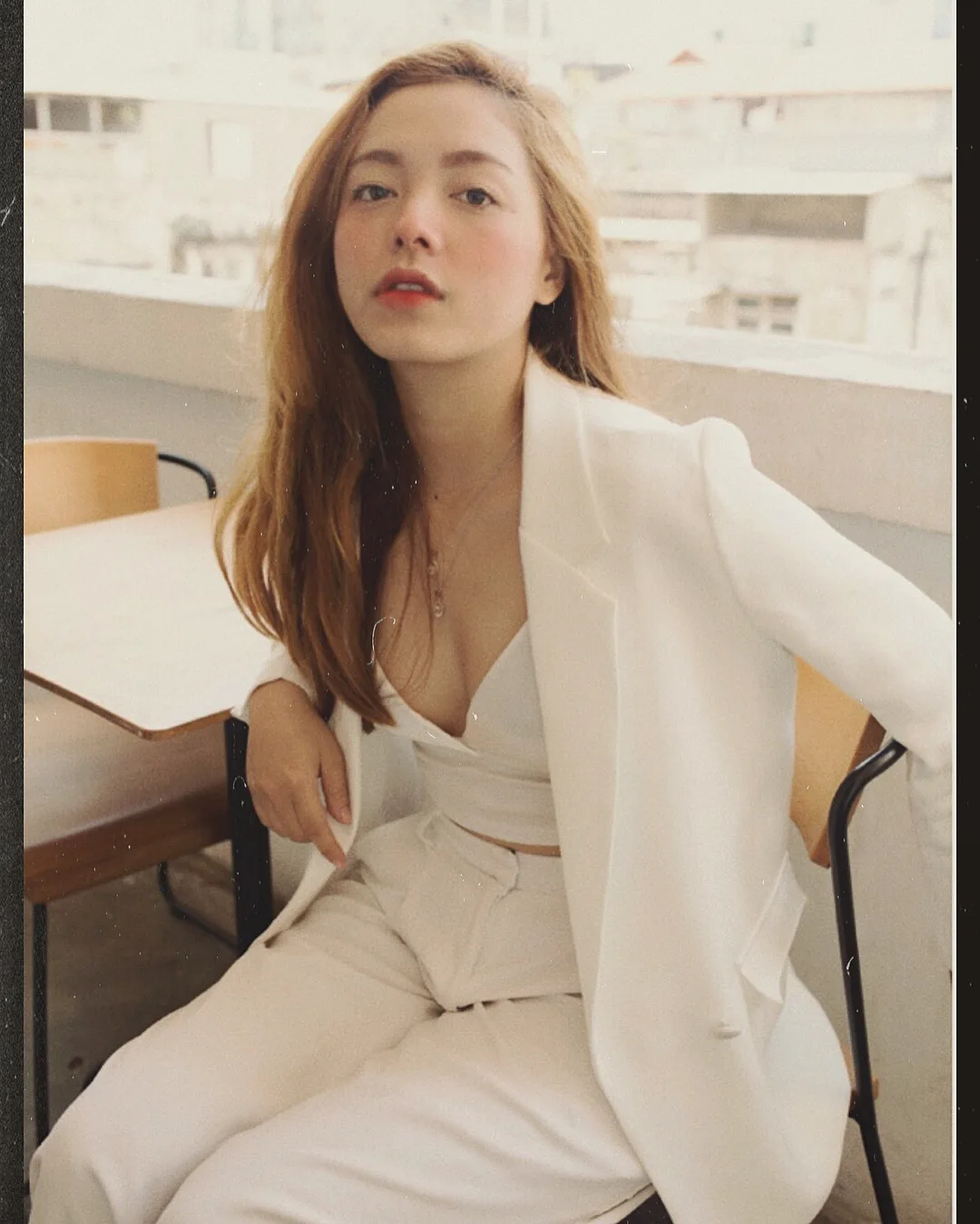 giới underground việt - na cục pin mặc đồ all white