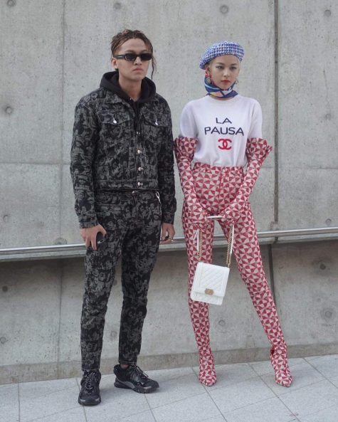 Hình ảnh Kenshj Phạm xuất hiện cùng người mẫu Phí Phương Anh tại Seoul Fashion Week hồi tháng 10 vừa qua. Ảnh: Instagram @kenshj_pham