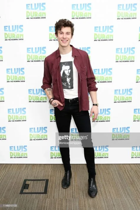 Shawn Mendes giữ vị trí thứ 8 trong top sao nam mặc đẹp tuần này. Ảnh: Getty Images