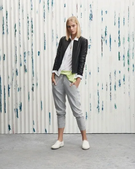 thoi trang hang hieu Y - Armani Exchange athleisure - elle man 6