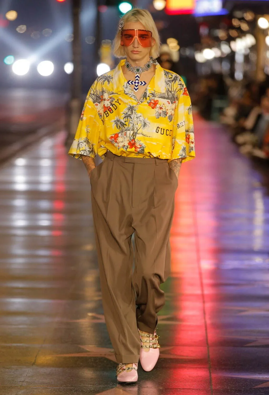 ao-thun-nam-oversized-gucci