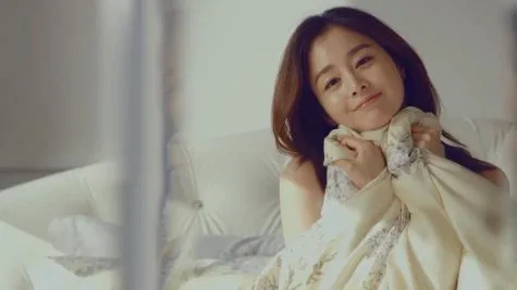 Kim Tae Hee - elle man 2