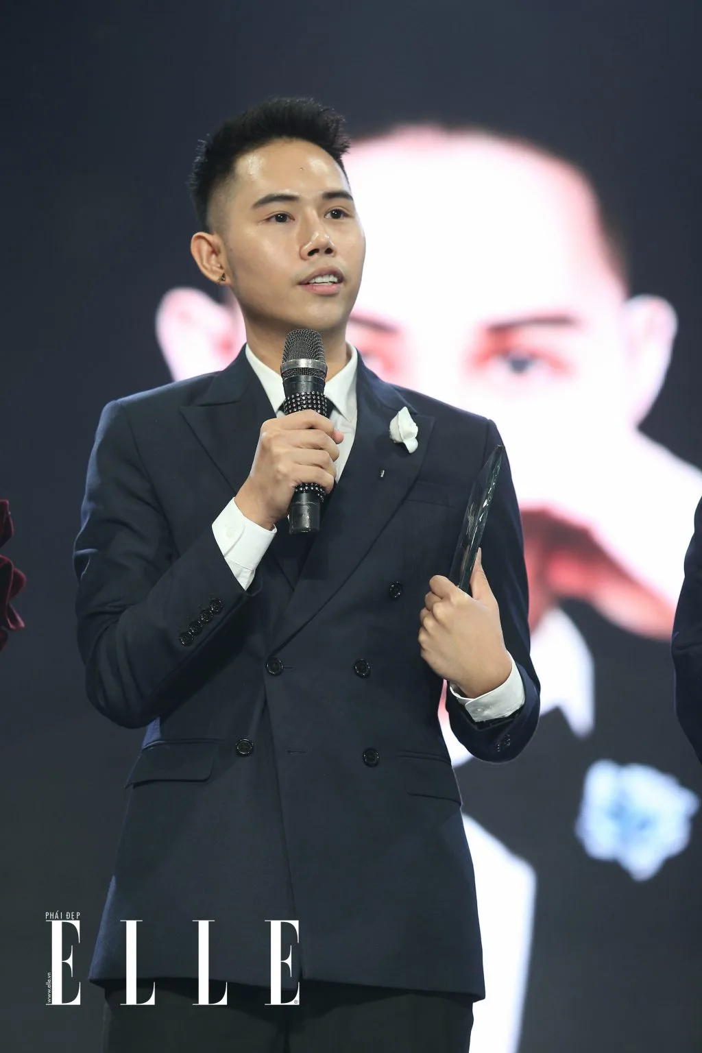 Tin tuc thoi trang noi bat nua cuoi thang 6:2018 ELLE Man ELLE Style Awards 5