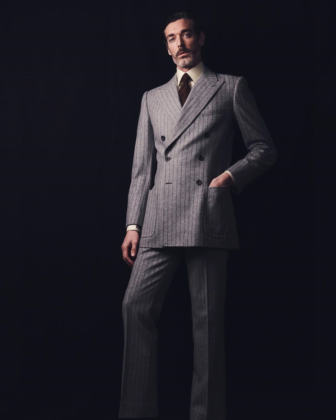 Richard Biedul 030520-sao nam mac dep-elleman-0520