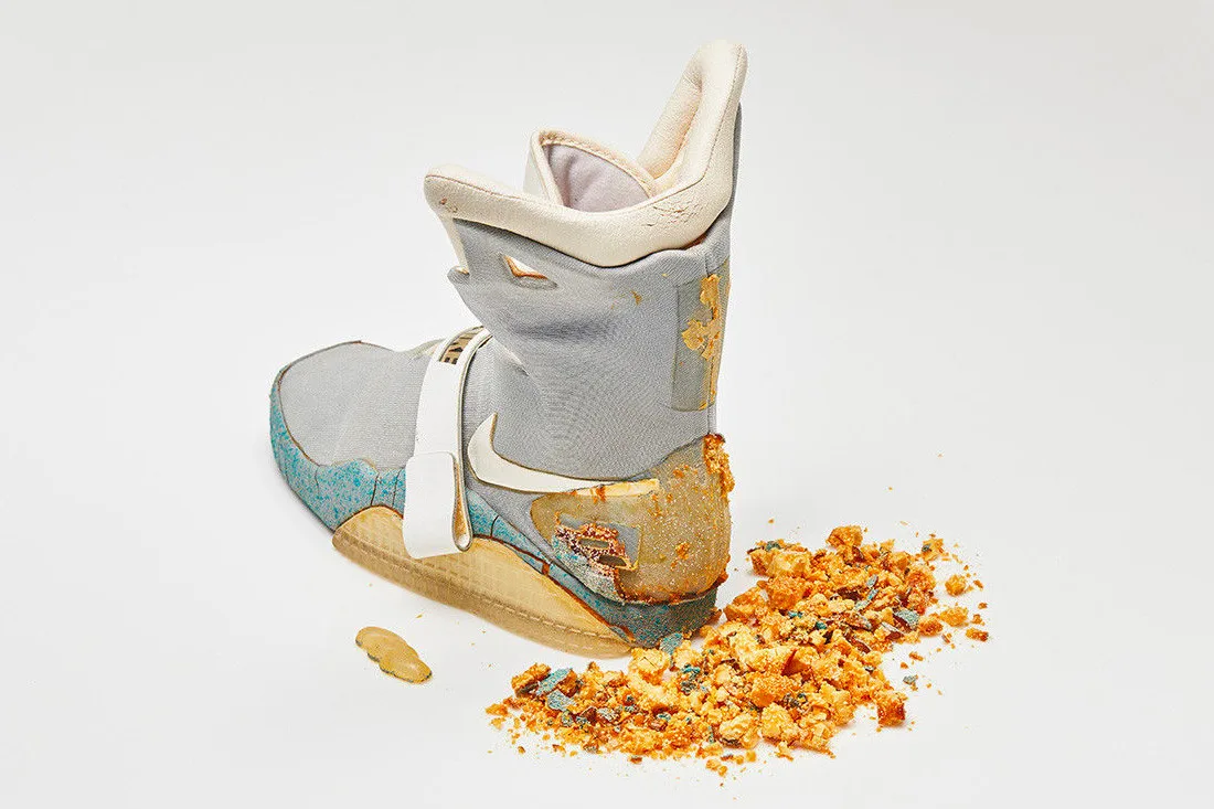 giay sneaker nike mags - elle man 1
