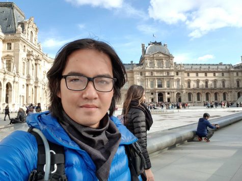 Tạo bảo tàng Louvre, thủ đô Paris, Pháp.