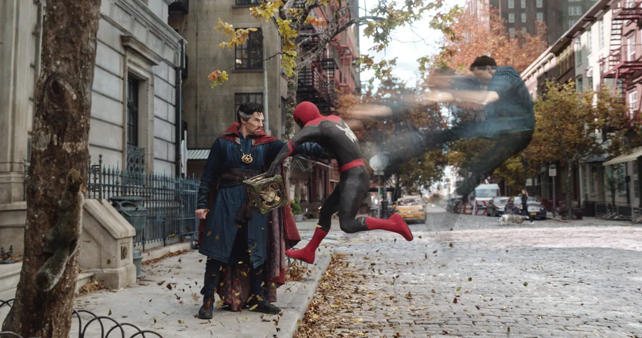 Sự góp mặt của Dr. Strange cũng mang đến một làn gió mới cho tác phẩm.