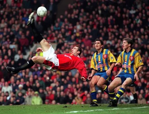Eric Cantona - ELLE Man -3