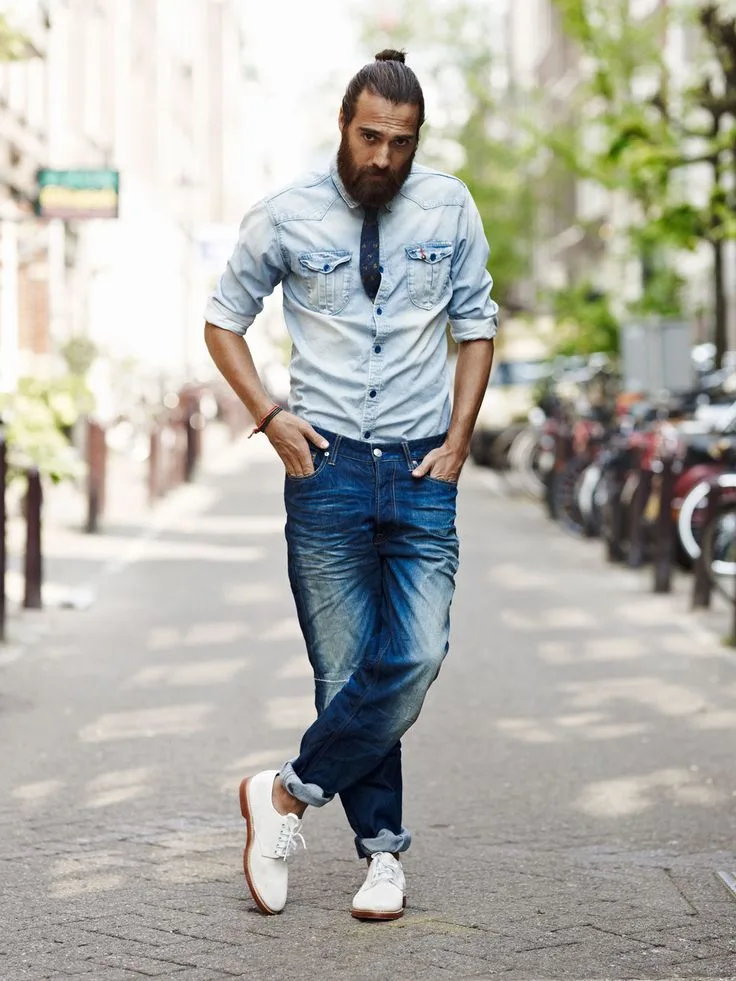 nhung-meo-phoi-voi-ao-quan-jeans-nam-double-denim-elle-man-1