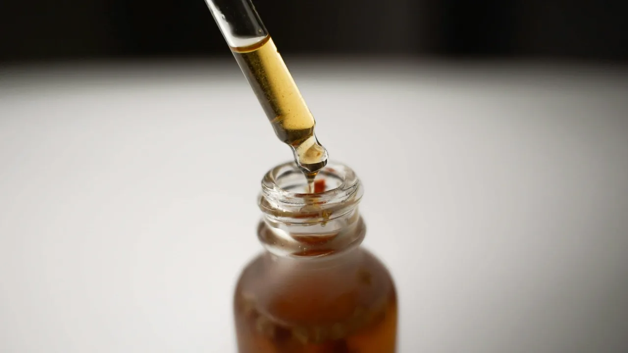serum cho da dầu mụn
