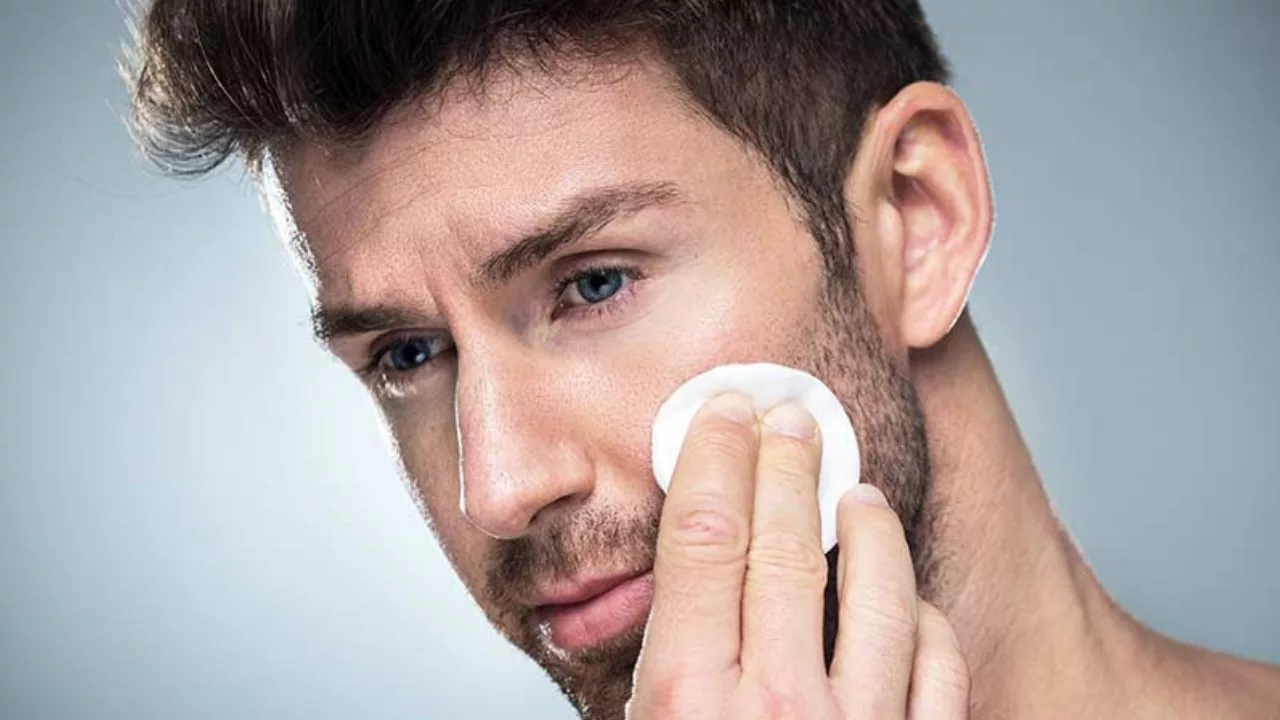 Da bóng nhờn (da dầu) có ích nhiều hơn hại?