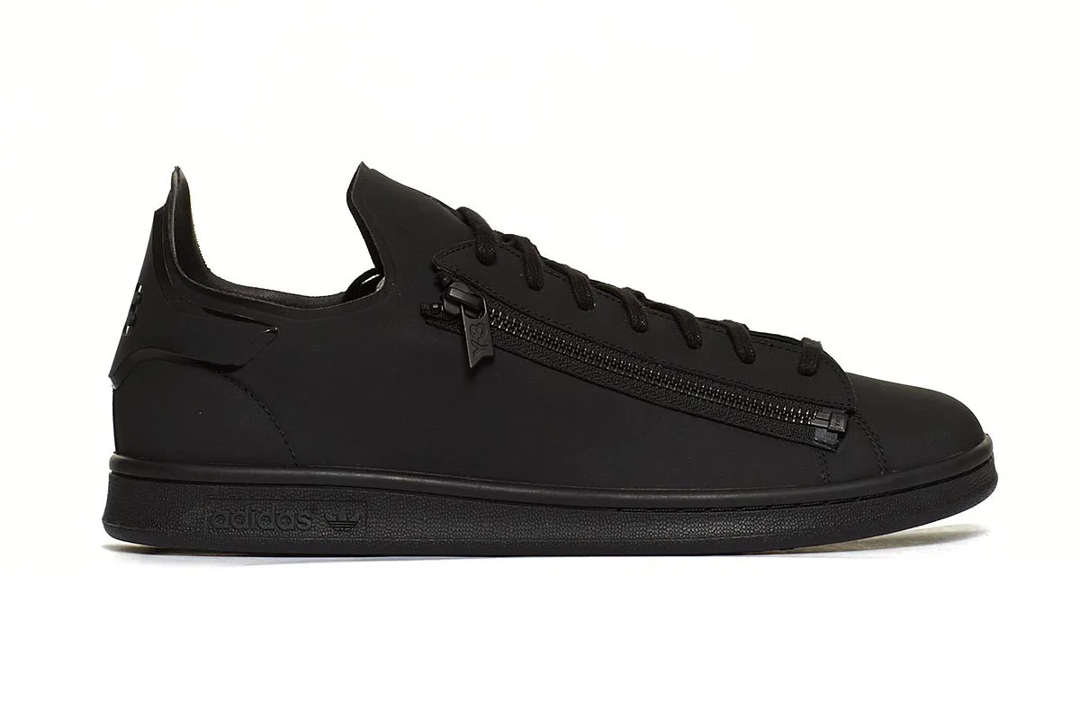 giay the thao addias y-3 stan zip triple black - elle man 1