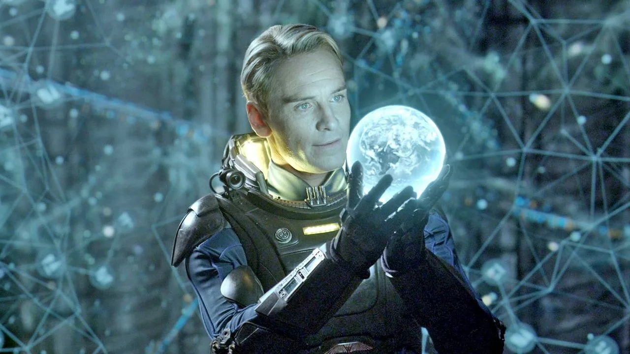 Alien Covenant - michael fassbender - elle man