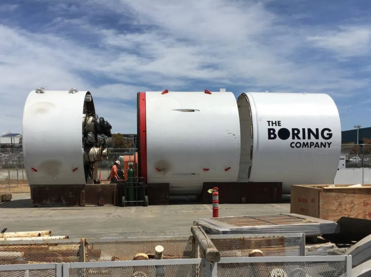 elon musk - source the boring company elle man 1