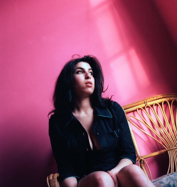 Ca sĩ Amy Winehouse