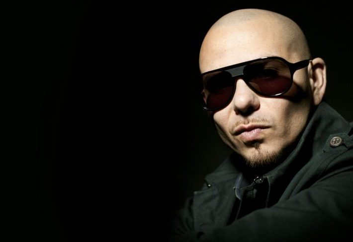 Những nam thần Hollywood tuổi Dậu thành công - pitbull - elle man