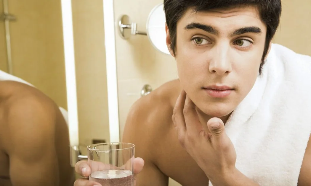 Làm sao để thu nhỏ lỗ chân lông to tướng trên mặt ?