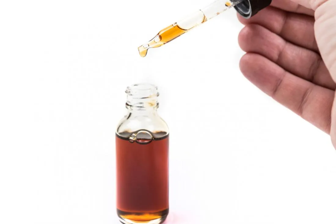Hương liệu chứa lượng nicotine vừa phải. Ảnh: Medical News Today