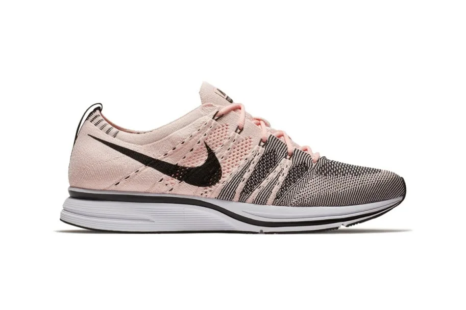 giay sneakers - elle man 1