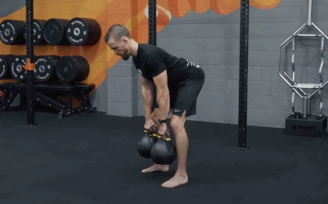 tập gym, đau lưng, tư thế ngồi