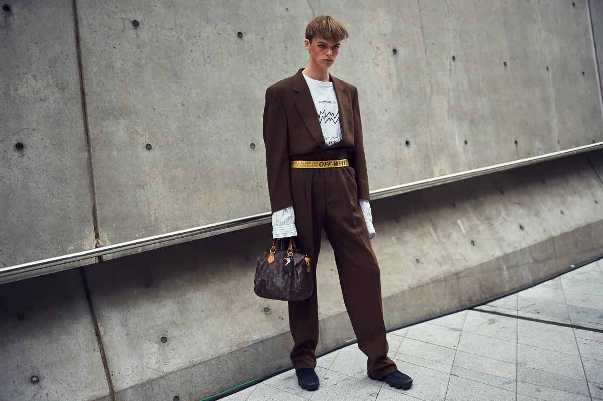 Cac street style look tuyet dep tai Seoul Fashion Week Xuan He 2018 16