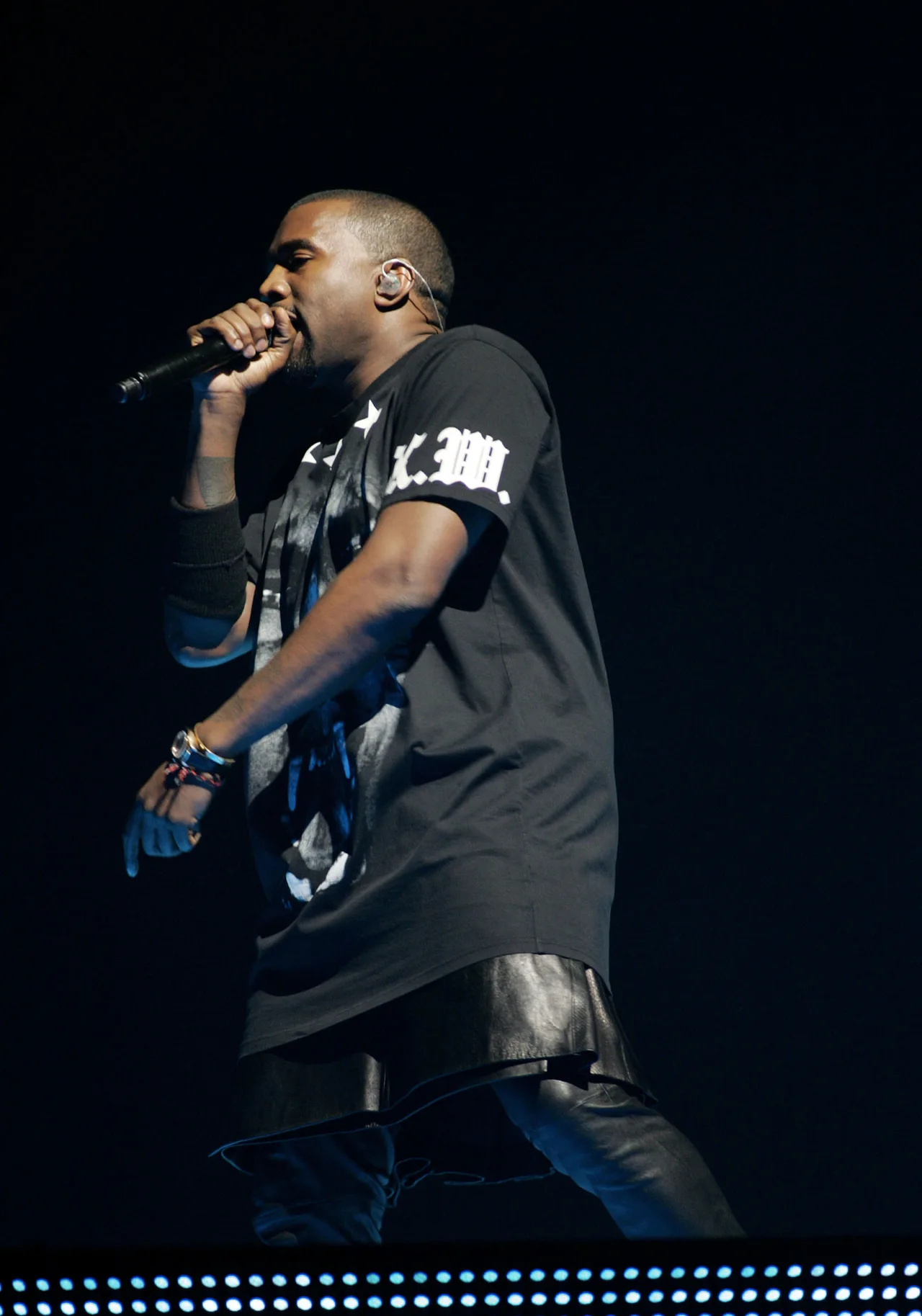 phong cach thoi trang nam - elle man - Kanye West 4