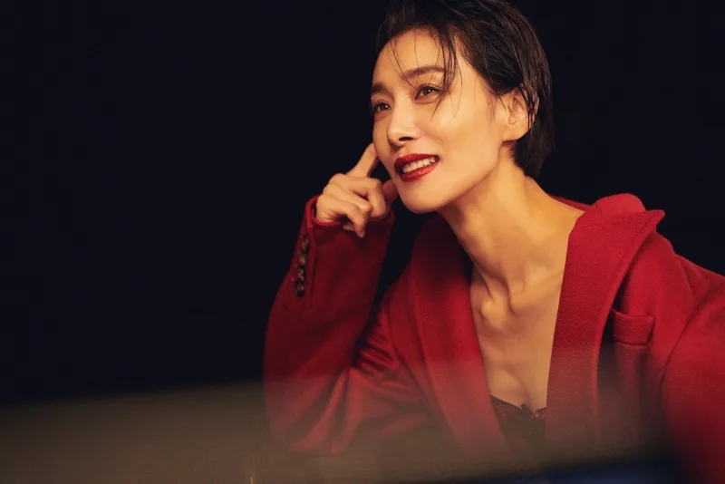 dien vien kim seo hyung elle 15