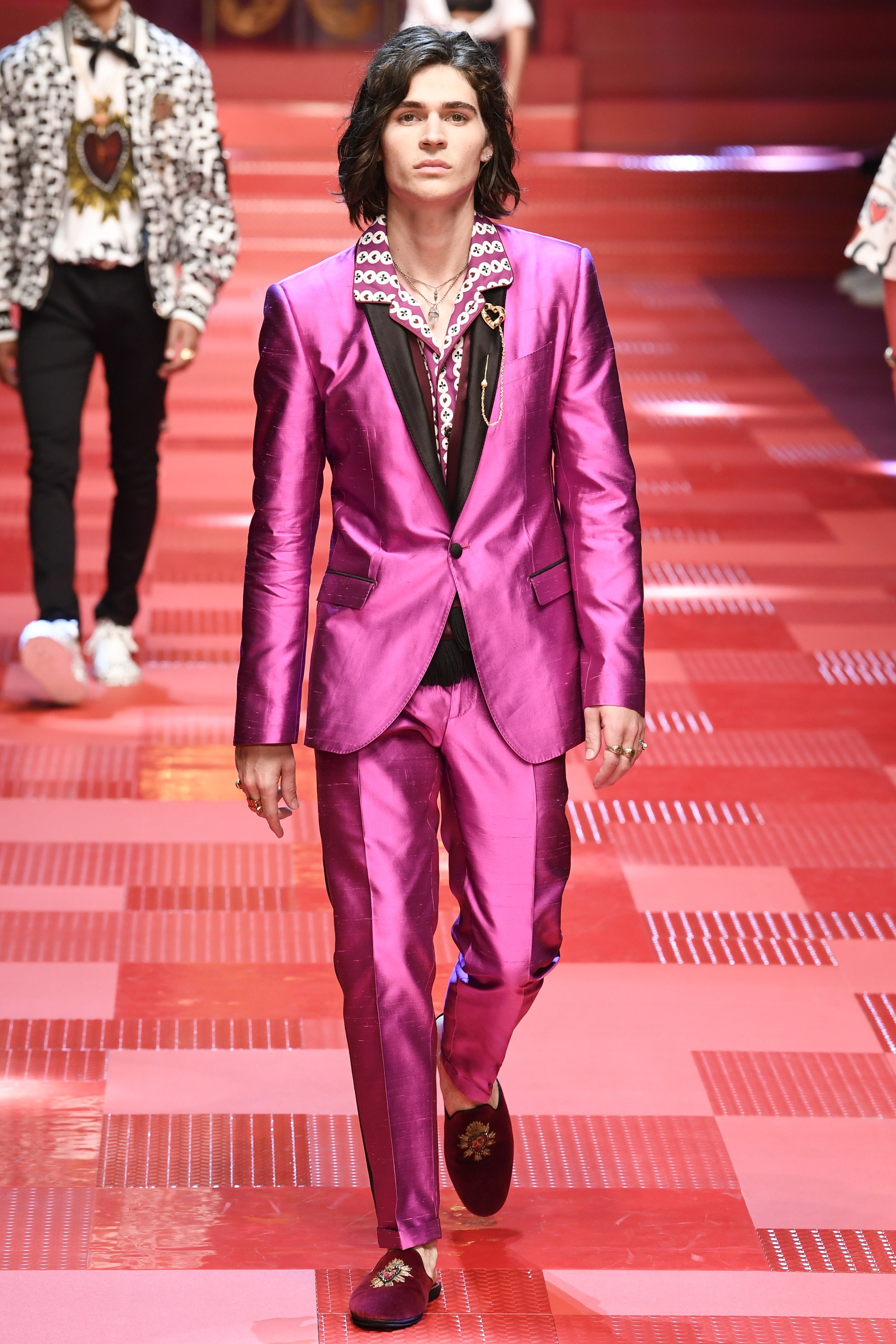 ELLE Man Style Calendar phiêu lưu với suit sắc màu (53 – 1132018) (12)