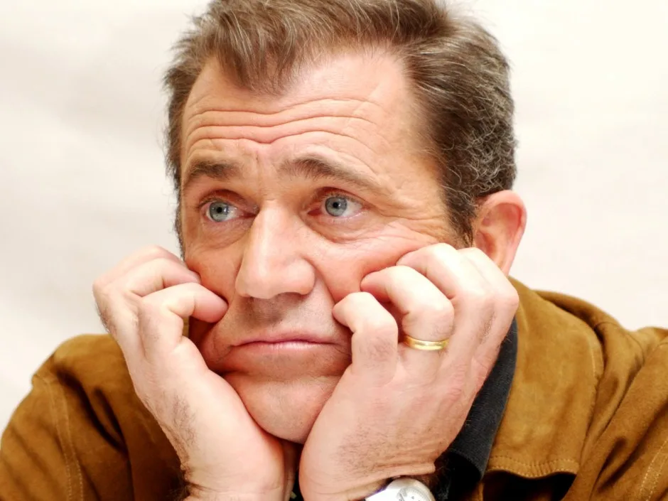 khi dinh kien phai chao thua mel gibson - elleman 2