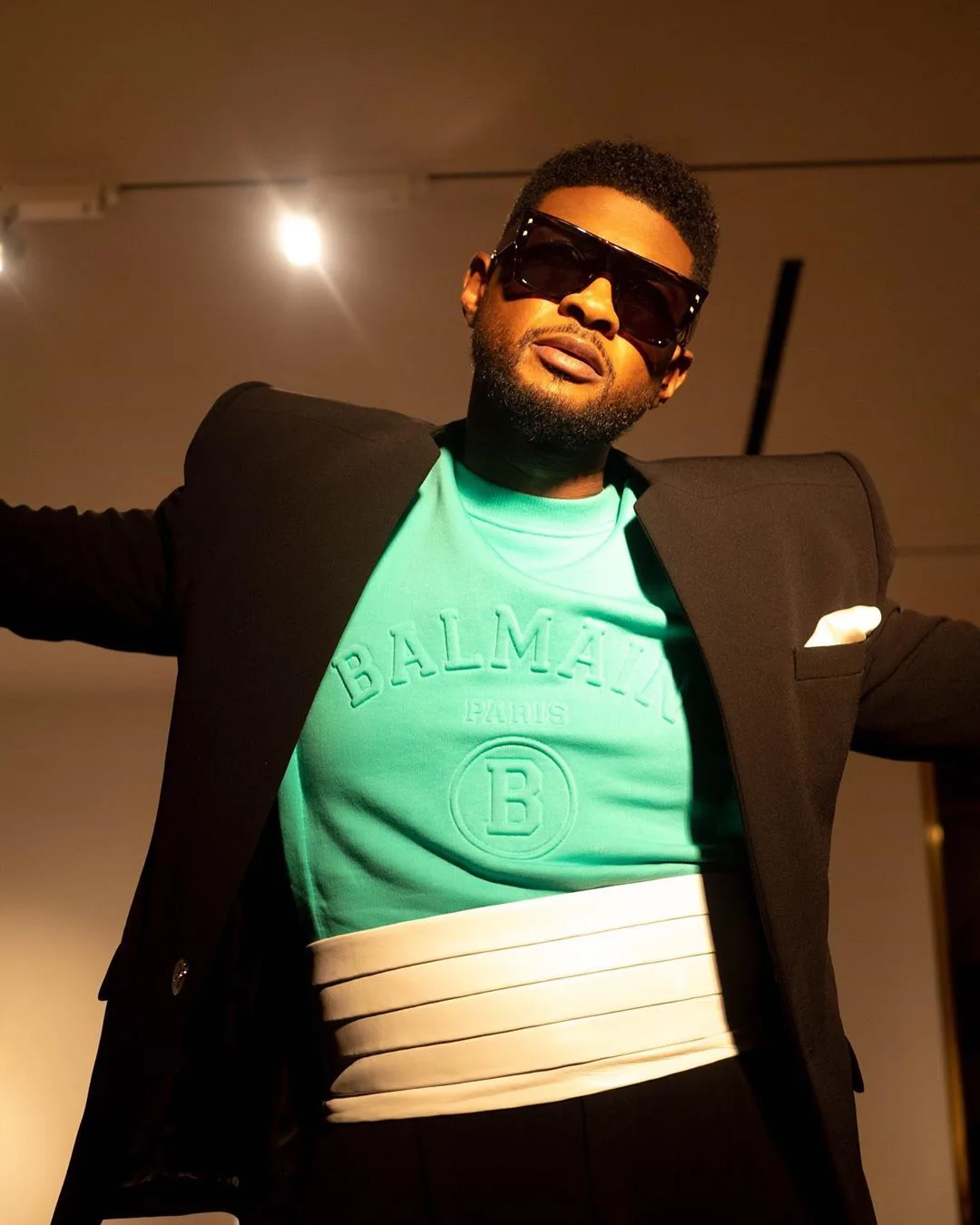 ca sĩ usher