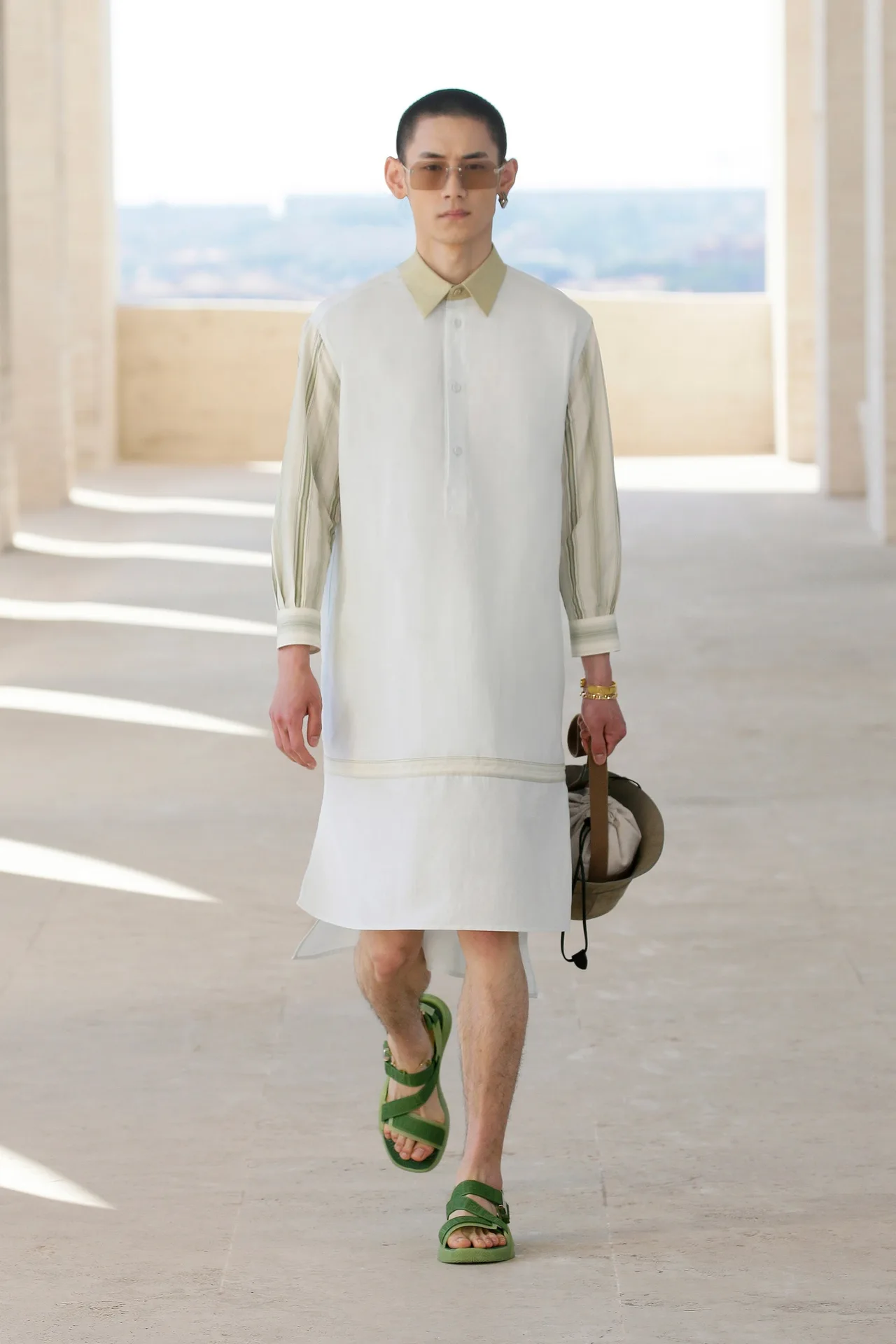 xu hướng đàn ông mặc váy fendi