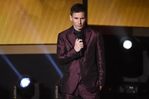 Lionel messi với phong cách thời trang nam tính Lionel messi với phong cách thời trang nam tính