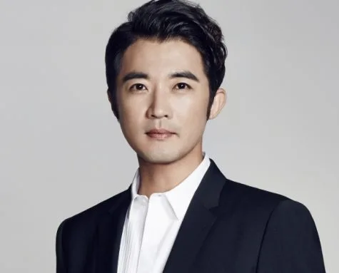 Ahn Jae Wook - elle man 1