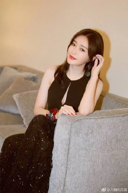 my nhan hoa ngu elle man (1)