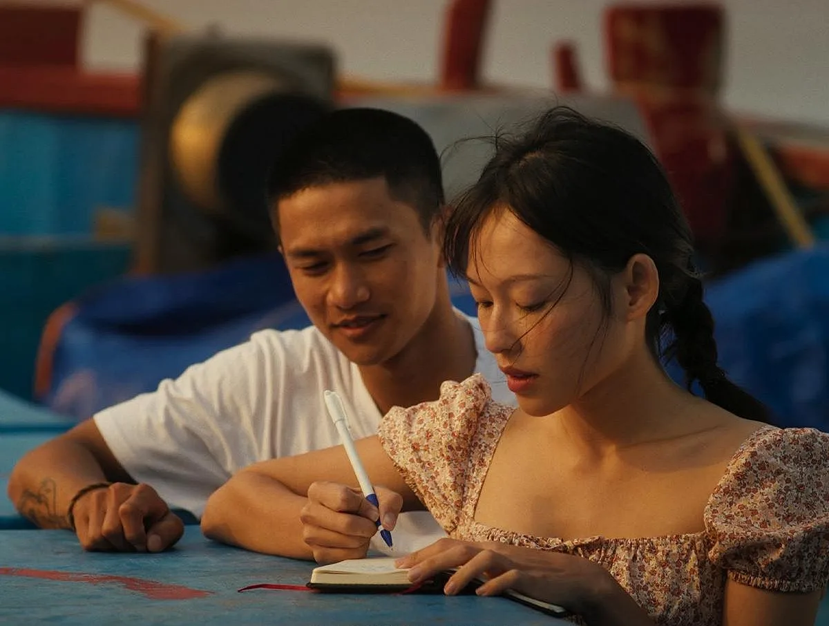 đàn cá gỗ