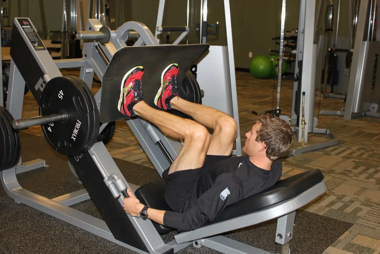tập gym, leg press